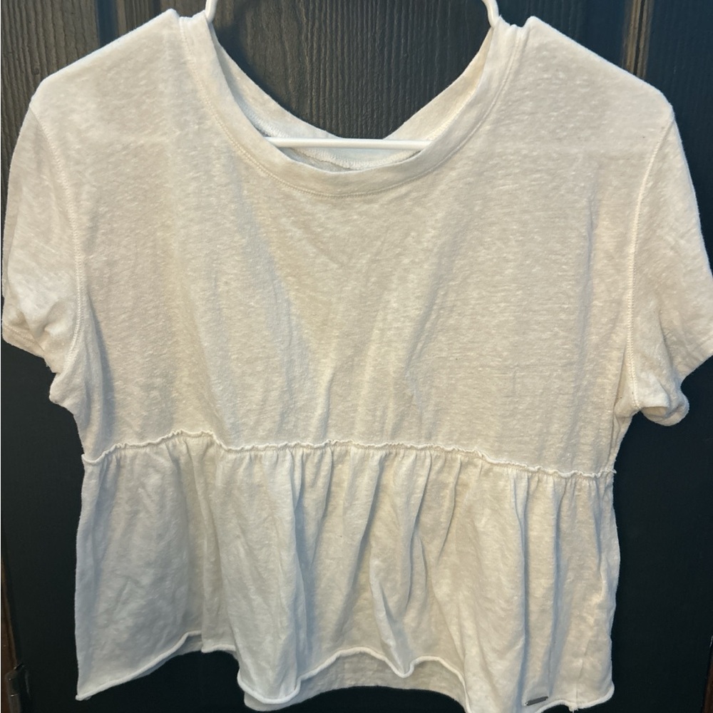 Hollister Cream Peplum Short Sleeve Top